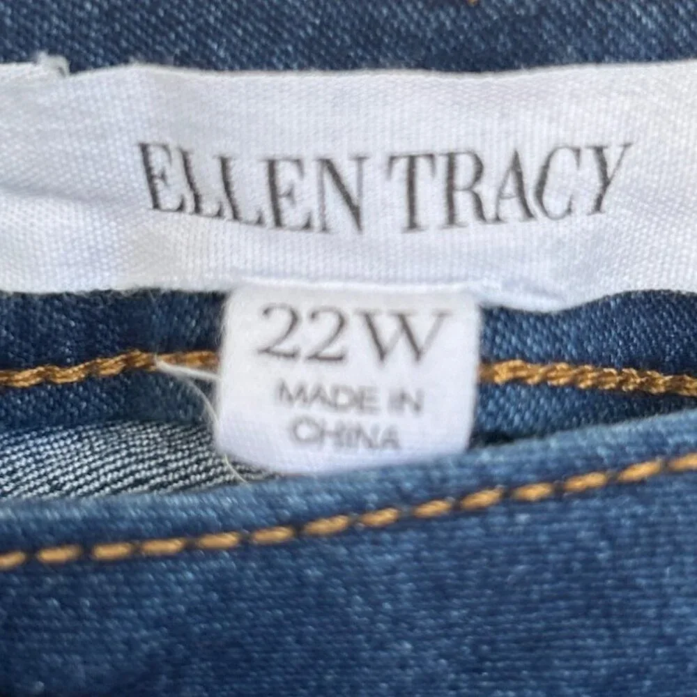Ellen Tracy Plus size 22W Jocelyn  Dark Wash denim  Jeans - Picture 7 of 10